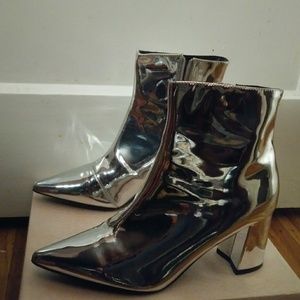 Metallic silver bootie